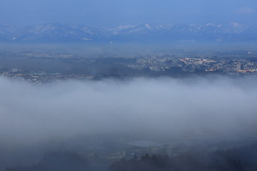 岩手県　奥羽山脈と雲海