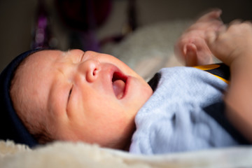 Bebé llorando close-up