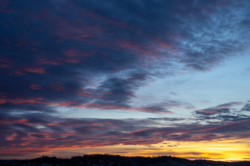 Fototapeta na wymiar beautiful sunrise in the south of France