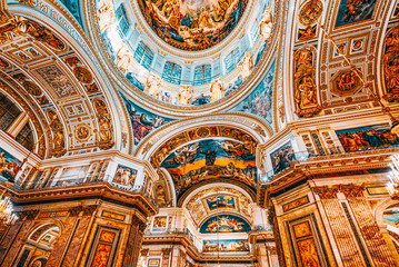 Obraz premium Inside Saint Isaac's Cathedral- greatest architectural creation. Saint Petersburg.