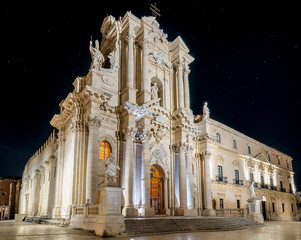 Fototapeta na wymiar Syracuse Sicily, the cathedral, the night and the stars