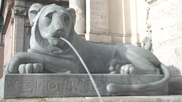 Roma, Italia. Fontana del Mos&egrave;. Mostra dell&rsquo;acqua Felice. Dettagli 