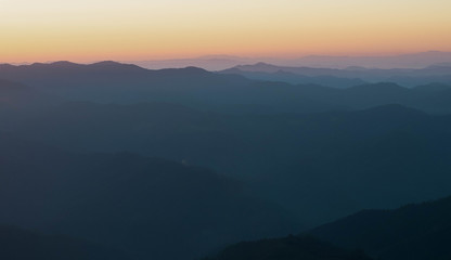 Fototapeta premium sunset in the mountains