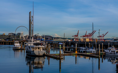 Fototapeta na wymiar Marina - Seattle Washington - Boats