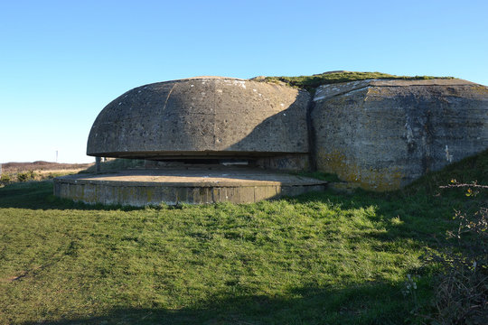 Bunker du mur de l'Atlantique, les blockhaus du Cap Fagnet &agrave; F&eacute;camp, Normandie, France