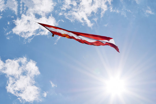 Himmel Fahne &Ouml;sterreich