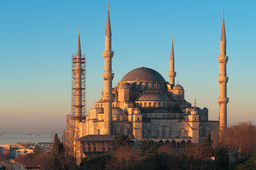 Fototapeta na wymiar Istanbul, Turkey - Jan 11, 2020: top view over Sultan Ahmed Mosque or Blue Mosque, Sultanahmet, Istanbul, Turkey