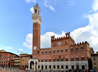 Fototapeta na wymiar Piazza di Siena