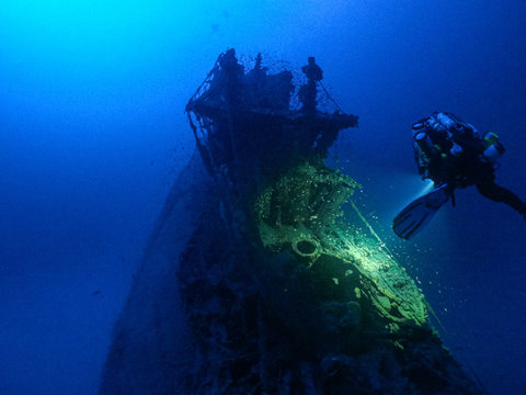 Epave Sous marin U455 CCR G&ecirc;nes, Italy