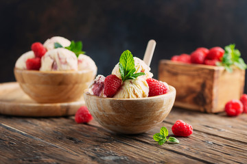 Summer ice cream with raspberry