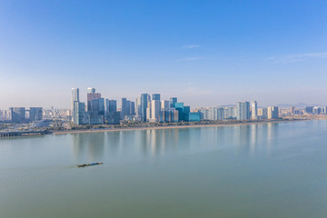 Fototapeta premium panoramę miasta w hangzhou w chinach