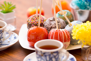 カラフルなりんごアメ