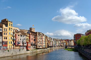 Naklejka na ściany i meble Onyar River in Girona city