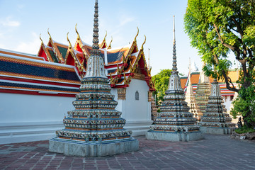 Wat Pho, temple traditionnel en or et dorure avec boudha dans la capitale de la Thaïlande,...