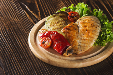 chicken breast with grilled vegetables