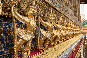 Phra Ubosot (La Chapelle), Statues du Palais Royal de Bangkok (Le Grand Palais) Thaïlande