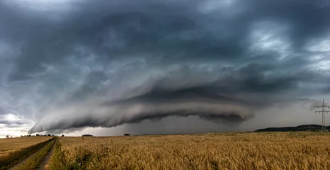 Foto auf Acrylglas Beautiful supercell thunderstorm in the summer © Michael