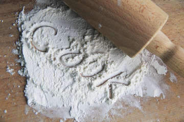 the word cook on flours