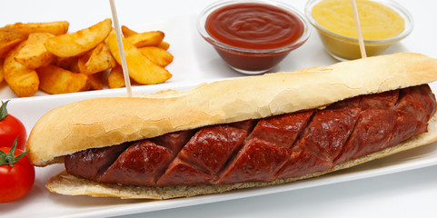 bocadillo salchicha