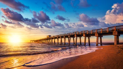 Papier Peint photo Clearwater Beach, Floride célèbre jetée de venise au coucher du soleil