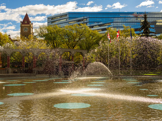 Wasserspiele in einem Park von Calgary