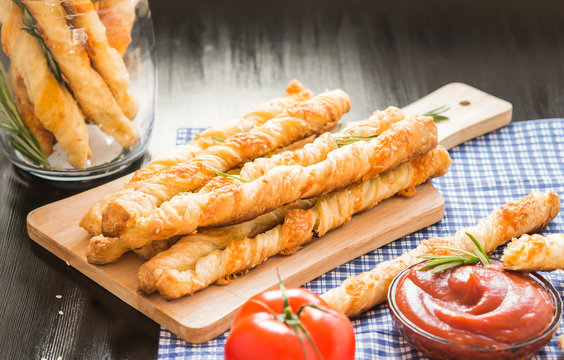 Cheese Bread. Homemade Cheesy Breadsticks