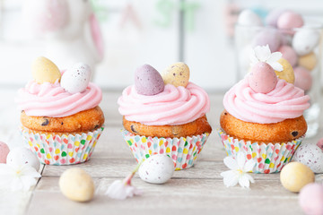 Kleine Cupcakes zu Ostern
