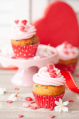 Kleine Cupcakes zum Valentinstag
