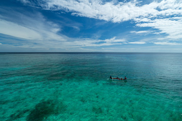 Fototapeta na wymiar Turquoise blue water and beatiful beach on philippines island bohol anda. Diving swimming snorkeling travel vacation