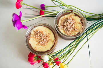 Tarta tres chocolates