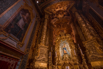 Fototapeta na wymiar Altar view inside 