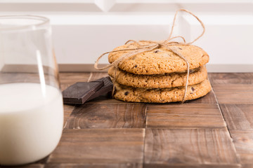 Cookies tied with hemp rope