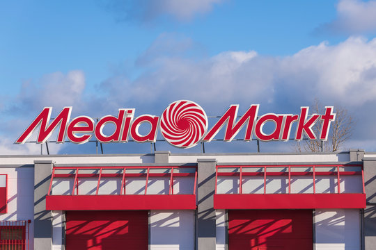 550 Mediamarkt Stock Photos, High-Res Pictures, and Images - Getty Images