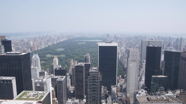 WS, Lockdown, View over Manhattan skyline and Central Park, New York, USA