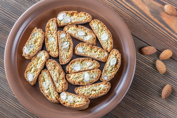 Cantuccini cookies on the plate