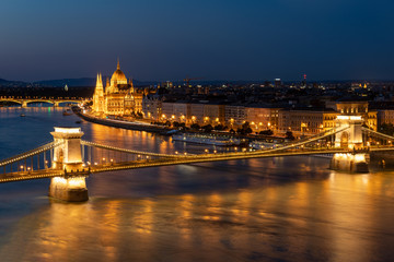 Fototapeta na wymiar Budapest at night with city lights