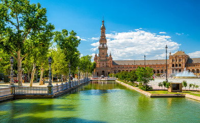 Fototapeta premium The beautiful Plaza de Espana in Seville on a sunny summer day. Andalusia, Spain.