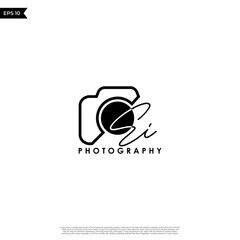 Initial Letter EI with camera. Logo photography simple luxury vector.