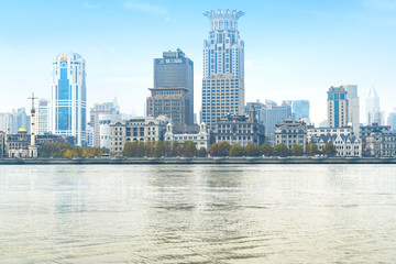 Obraz premium Panoramic view of the bund city in huangpu district, Shanghai