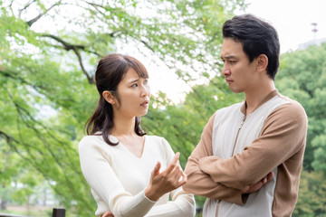 Obraz premium カップル 夫婦 喧嘩