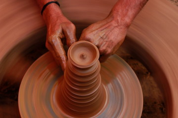 Potter making pots, Pune, Maharashtra, India