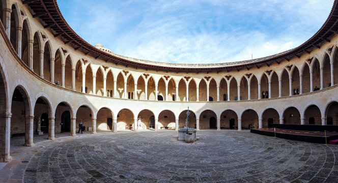 Spain, Balearic Islands, Majorca, Palma de Mallorca Castell Bellver,, Dez 2019