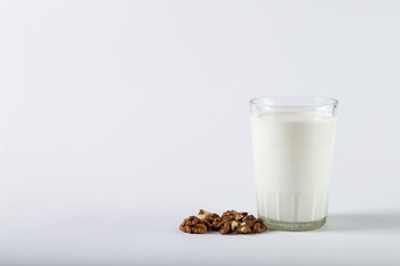 vegan walnuts milk