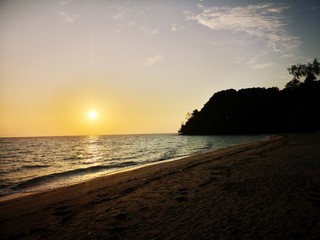 Loh Moo Dee Beach - Ko Phi Phi Thailand - Sonnenaufgang