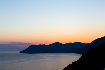 Naklejka premium Atardecer Liguria