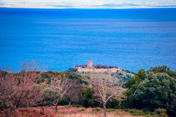 Naklejka premium The medieval crusader castle of Platamon,located southeast of Mount Olympus