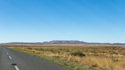 Fototapeta na wymiar The roads of the Karoo.