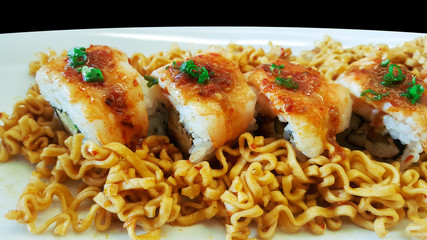 Yakisoba with Shushi