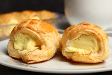 Cream horn