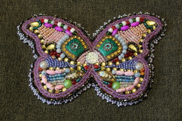 It is fashionable to wear brooches on clothes, on bags - everywhere